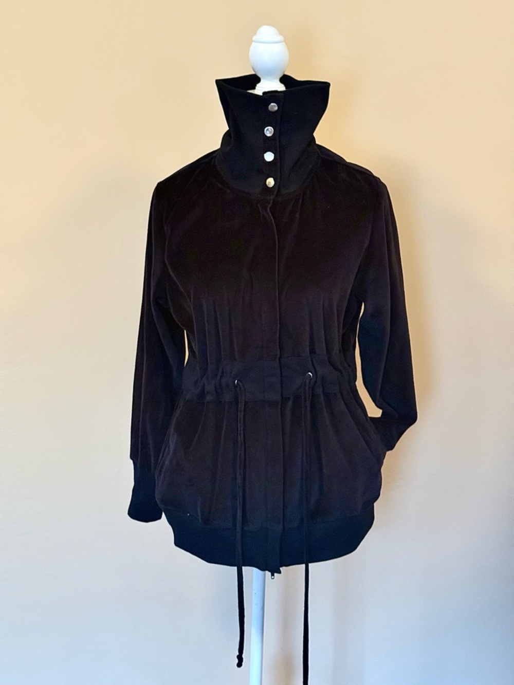 CITY HEARTS Black Women PL High-Collar Drawstring full zip Velour Pocket Jacket